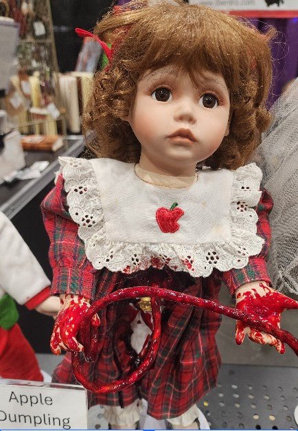 Little Apple Dumpling Altered Porcelain Bloody Horror Fan Doll - Bientro